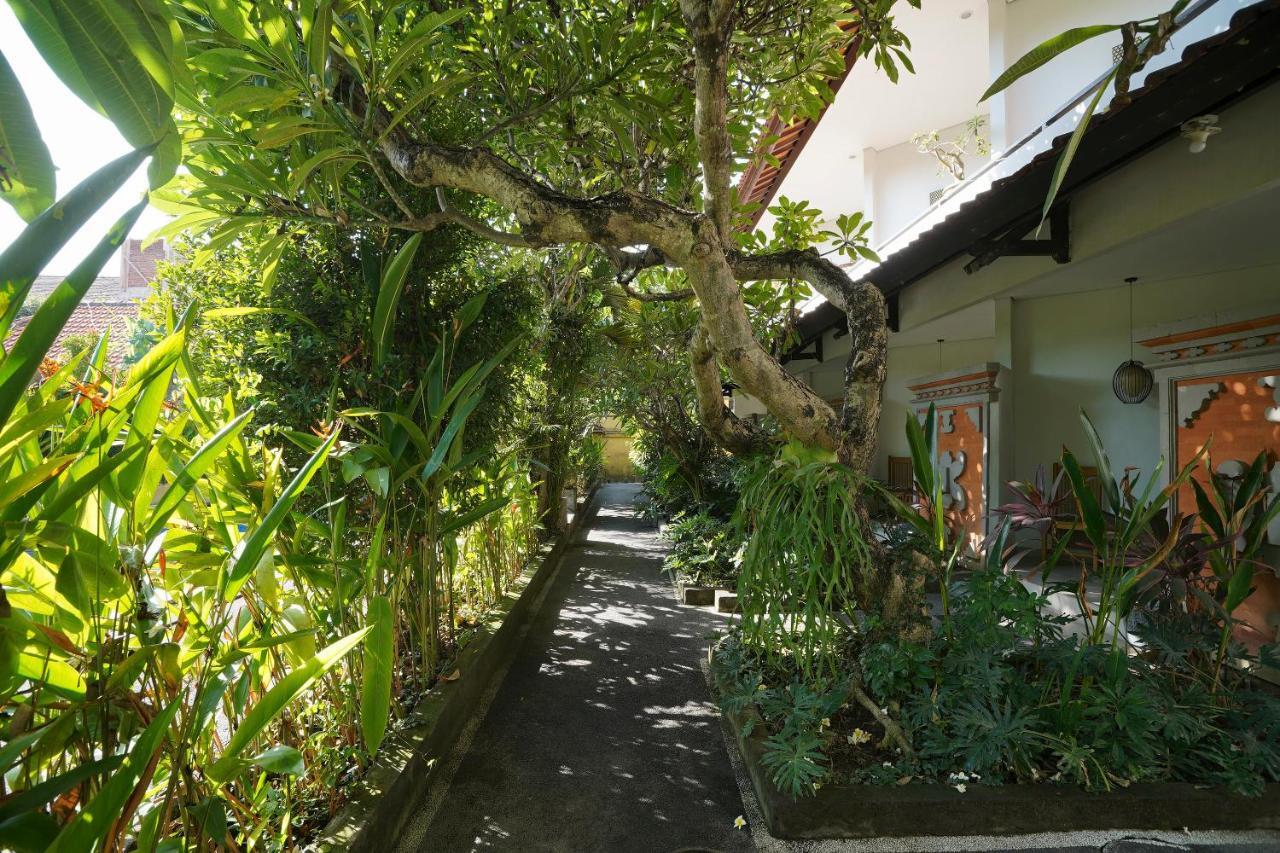 Oyo 2122 Puri Sanur Hotel Exterior photo